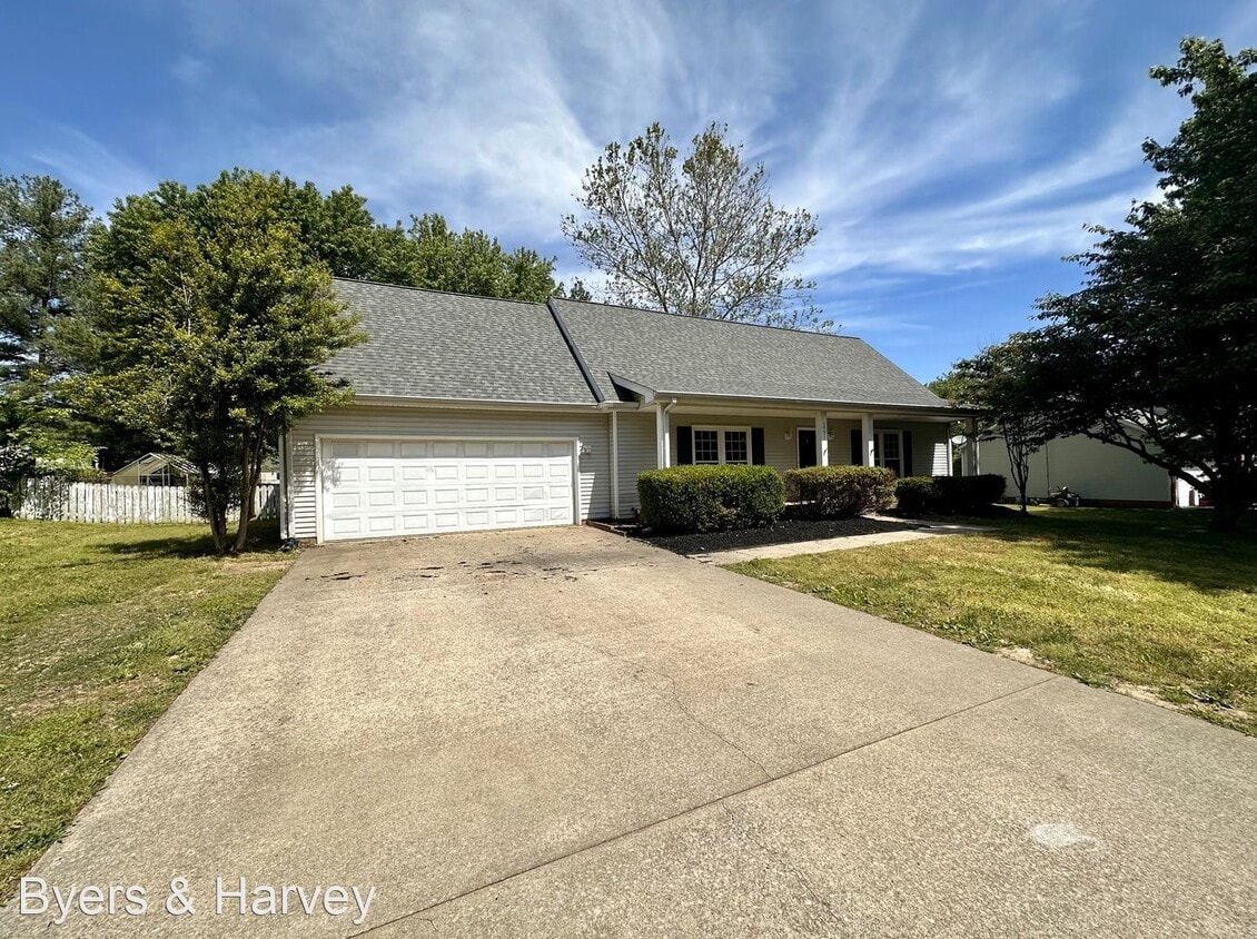 Primary Photo - 4 br, 2 bath House - 1771 Old Russellville...