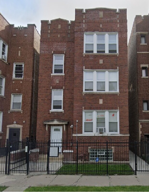 Primary Photo - 7917 S Maryland Ave