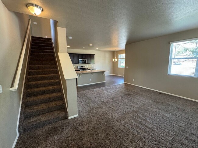 Foto del edificio - ***$500 Off 1st Months Rent*** Stunning 4BD/3BA Home in North Longmont - Available NOW!