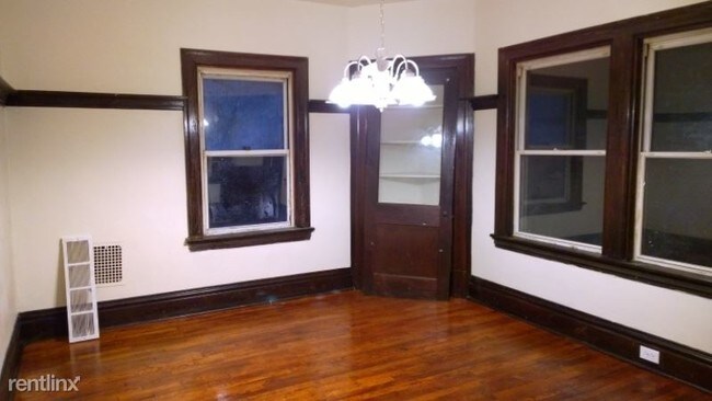 Building Photo - 3532 Brighton Rd