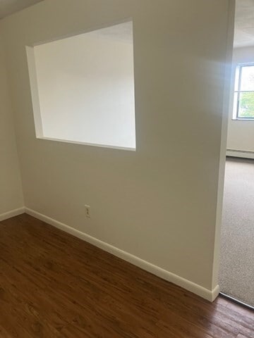 Building Photo - 51 Pond St