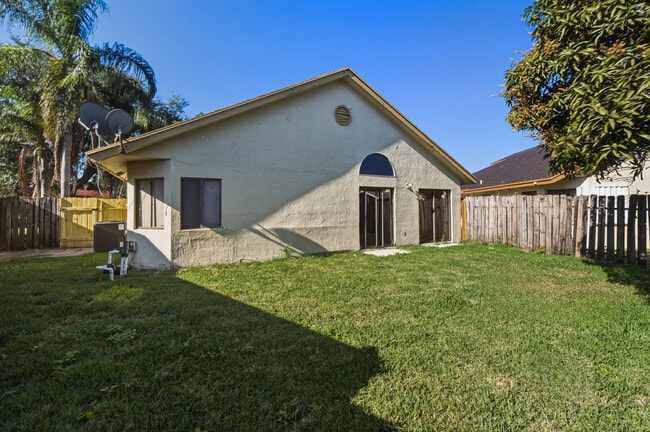 Foto del edificio - 138 Colly Way