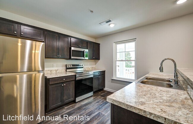 Foto del edificio - 3 br, 2 bath House - 66 Turning Stone Blvd...