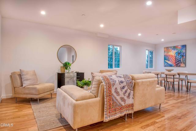 Foto del edificio - 2327 Langdale Ave