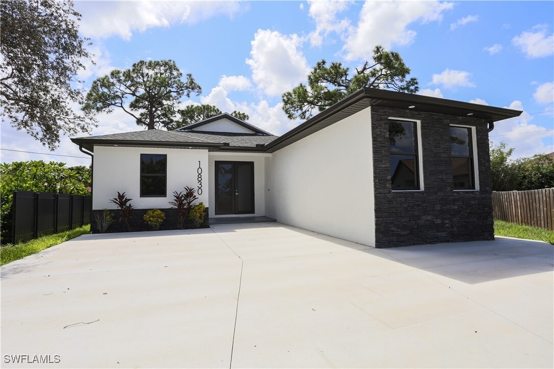 Primary Photo - 10830 St Lucia Ct