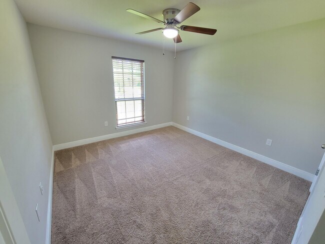 Foto del edificio - 6624 Flintwood St