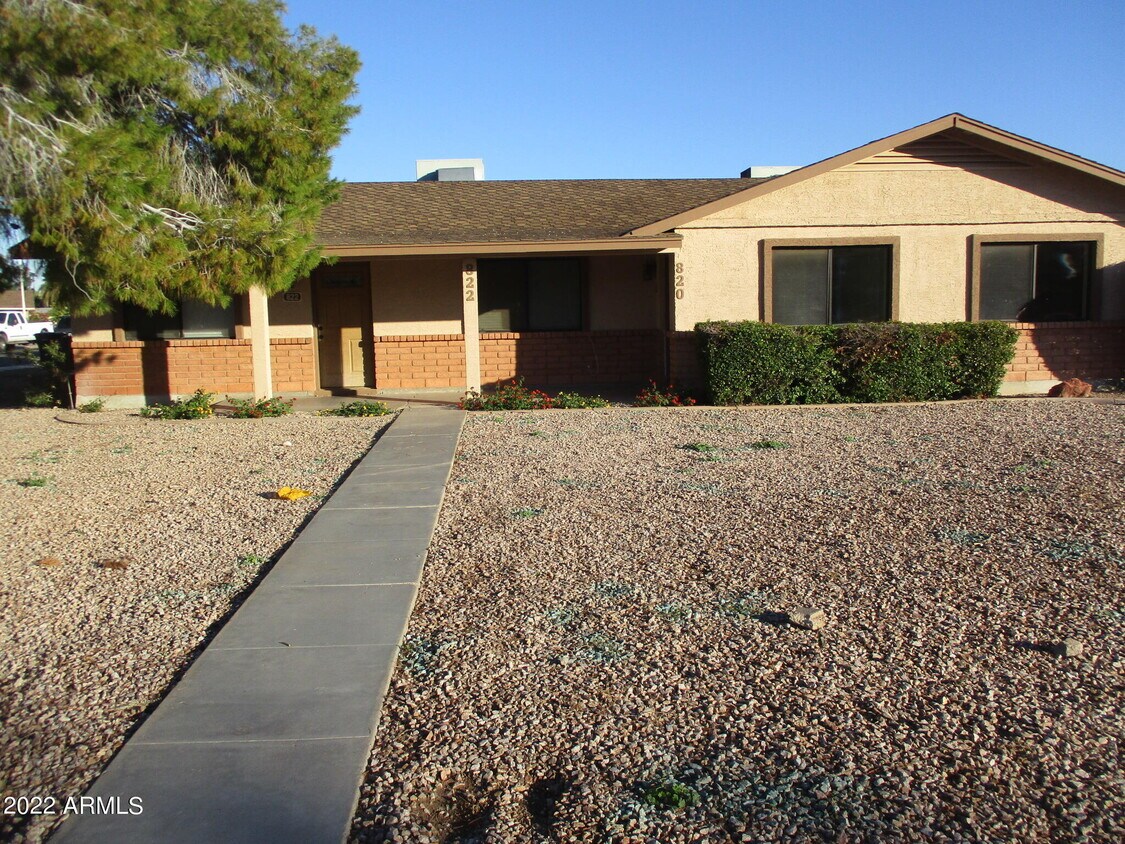 820 E Knox Rd, Chandler, AZ 85225 Townhome Rentals in Chandler AZ
