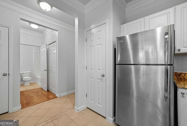 Foto del edificio - 1850 Cotillion Dr