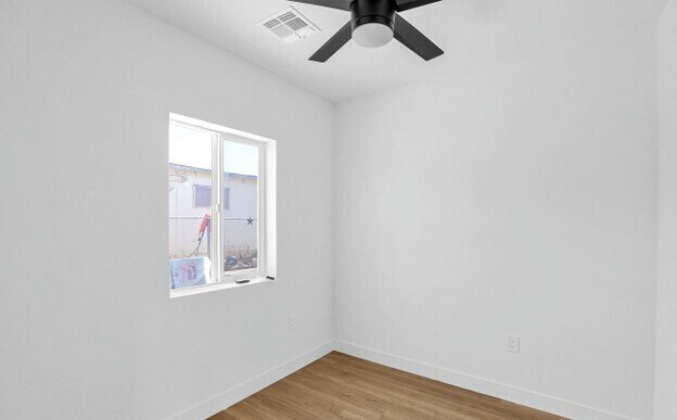 Foto del edificio - Newly Renovated 2 Bedroom, 1 Bath, with St...