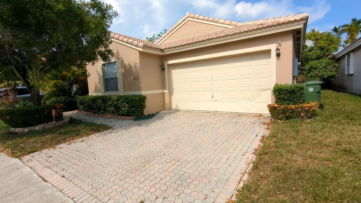 Photo - 1481 SW 105TH AVE #1481 PEMBROKE PINES, FL 33025