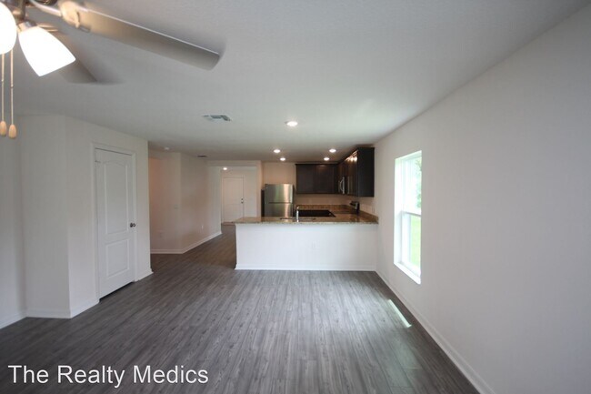 Foto del edificio - 4 br, 2 bath House - 487 Mimosa St SW