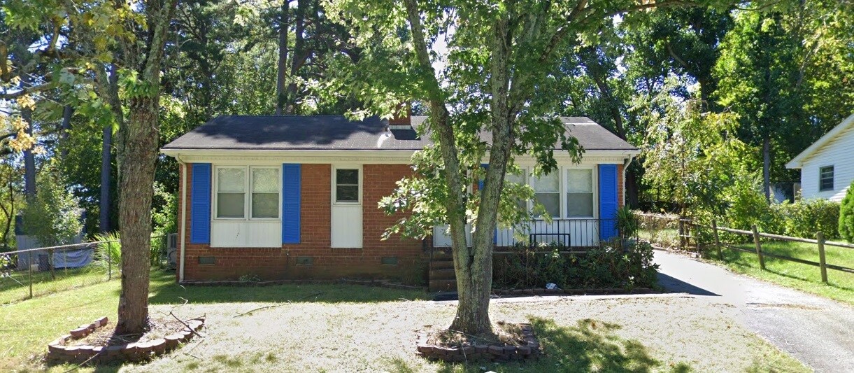 Updated pics to follow! - 312 Lawndale Ave