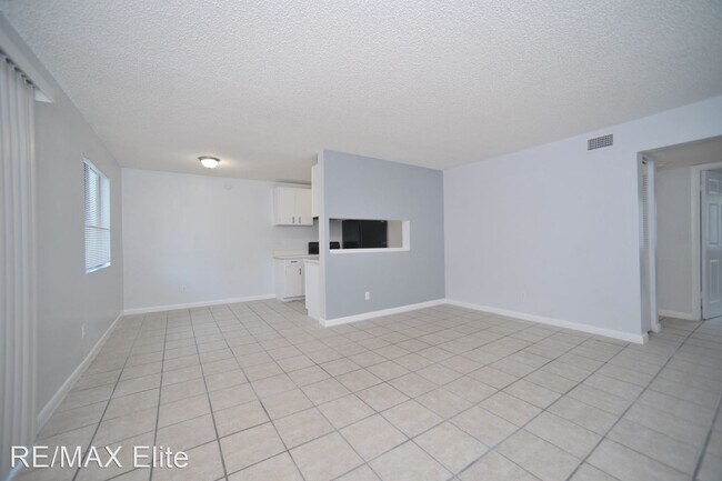 Building Photo - 2 br, 1 bath House - 2181 Agora Cir SE #204
