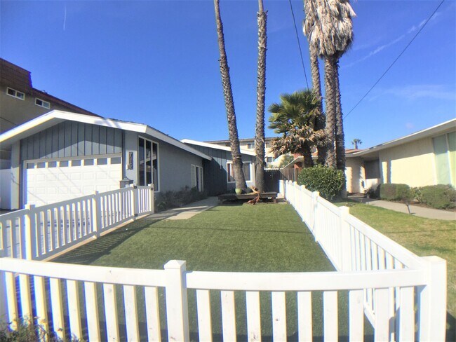 Building Photo - 4 Bed/ 2 Bath House Rental in El Segundo