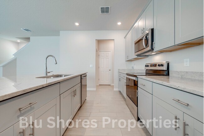 Kitchen with stainless steel appliances - 276 S Zuni Rd