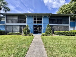 Building Photo - 2452 Oak Park Way