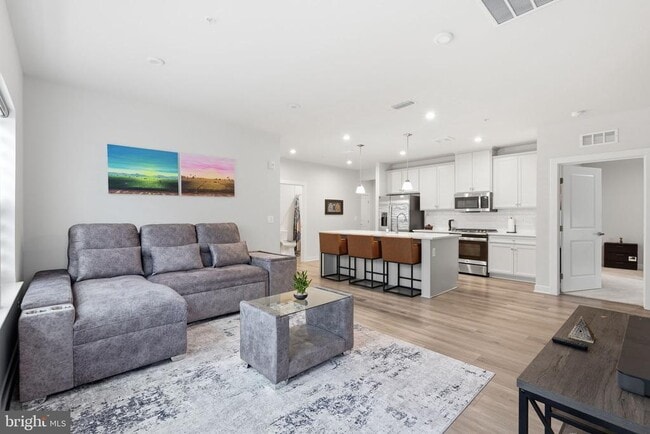 Building Photo - 21460 Mount Sterling Ter