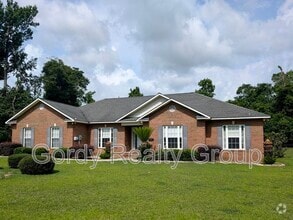 Building Photo - 5222 Oak Dr