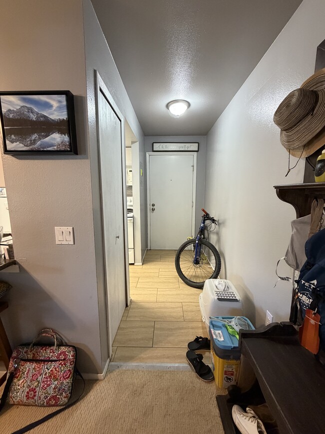 Building Photo - 4271 S Salida Way