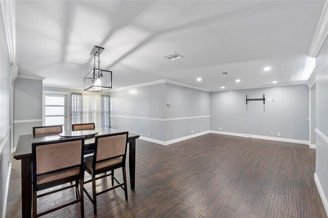 Foto del edificio - 5820 NW 56th Pl