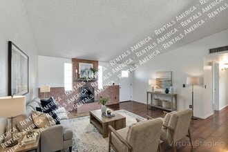 Building Photo - 9801 E Nicaragua Pl