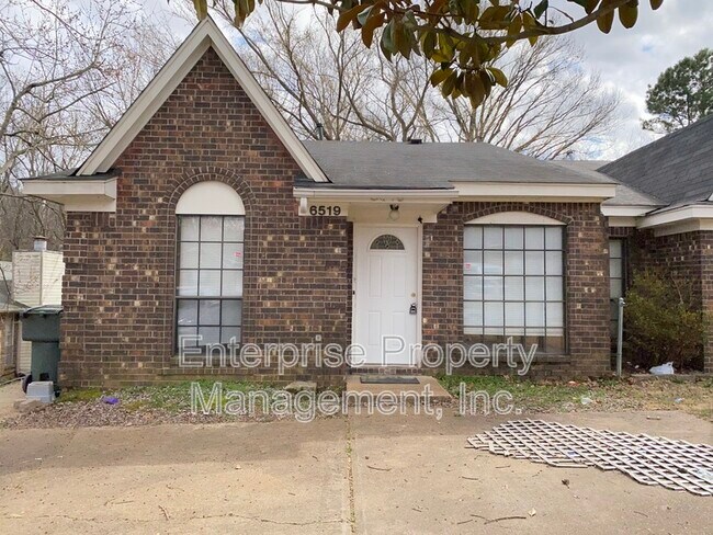 Foto del edificio - 6519 Birkenhead Rd