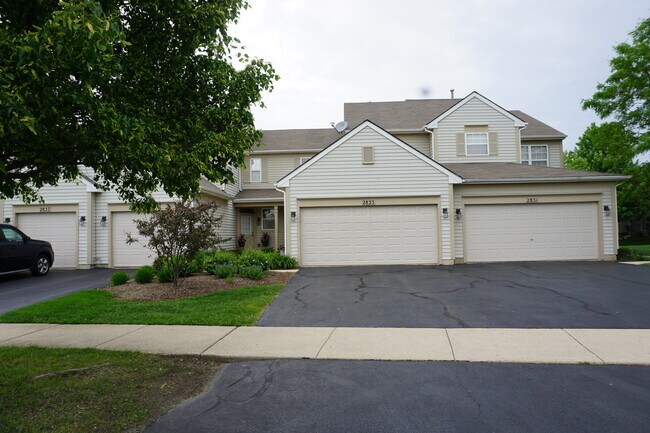 Foto del edificio - 2833 Vernal Ln