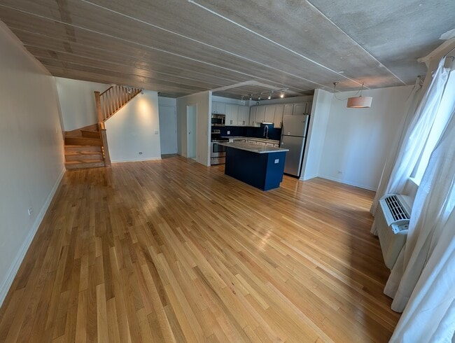 Foto del edificio - 711 W Gordon Terrace