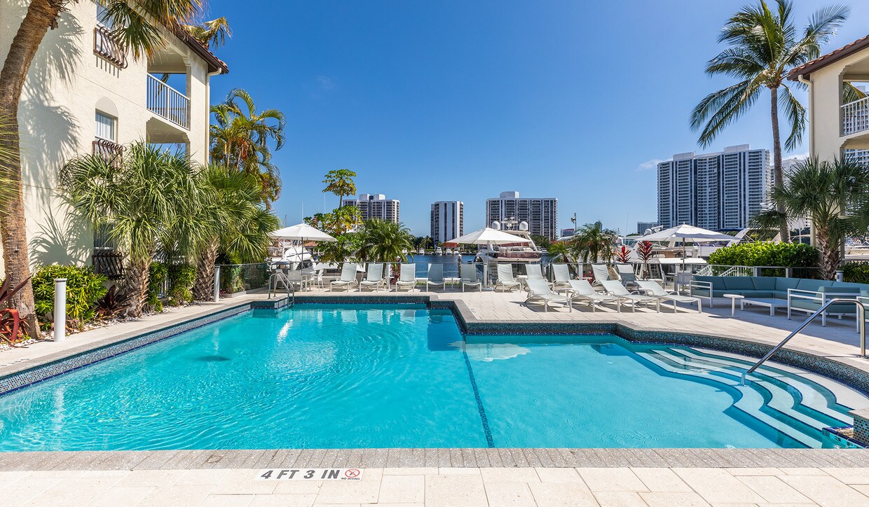 Waterways Village Apartments Aventura, FL