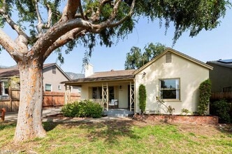 Building Photo - 1524 N Harding Ave