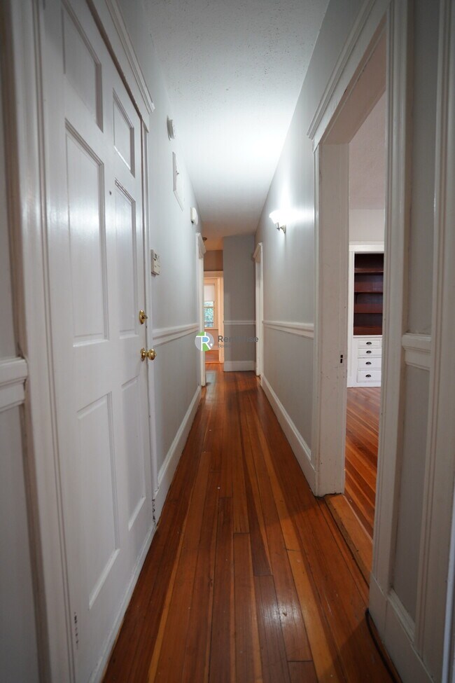 Photo - 15 Sumner St Apartment