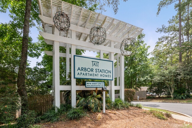 Building Photo - Arbor Station Apartments