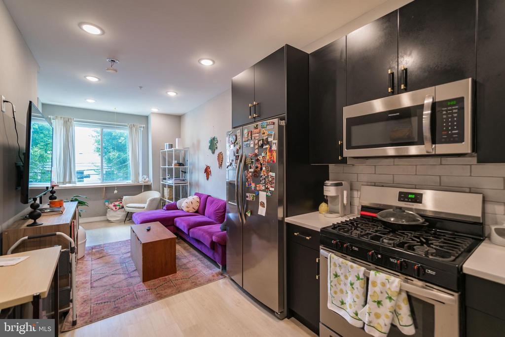 Foto principal - 2428 Jasper St
