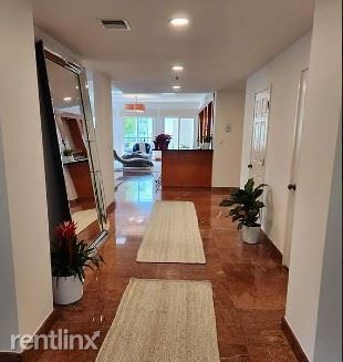 Foto del edificio - 3 br, 3.5 bath Condo - 2221 Fisher Island ...
