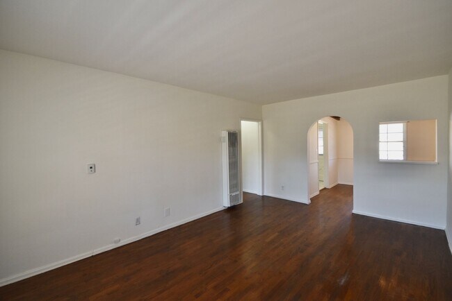 Foto del edificio - 4658 Colfax Ave