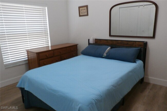 Foto del edificio - 16252 Kelly Woods Dr