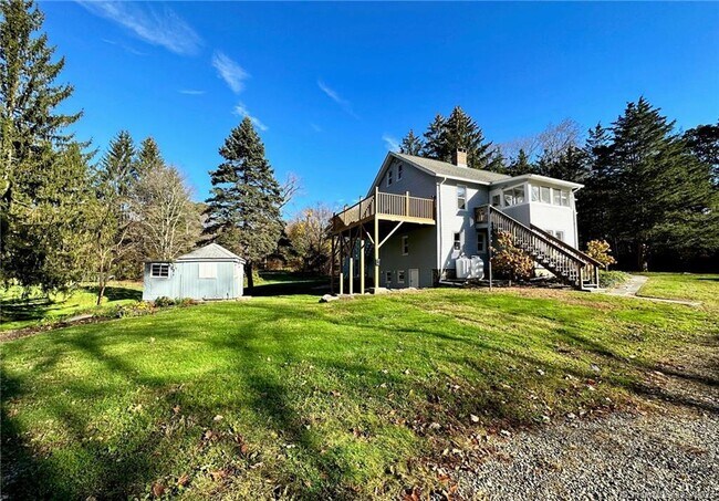 Foto del edificio - 1224 Racebrook Rd
