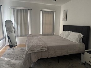 Building Photo - 1629 Bonnie Brae St