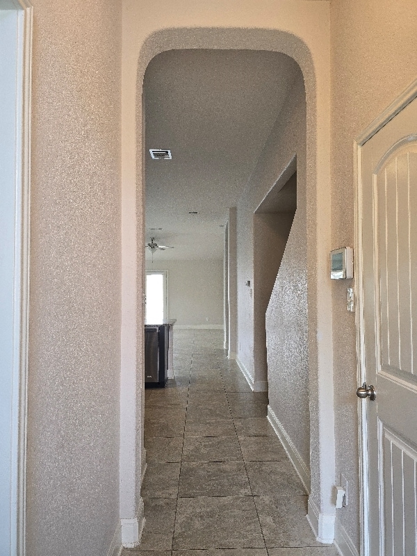 Building Photo - 10464 Dakota River