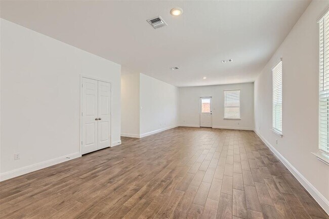 Foto del edificio - 1517 Brimhurst Dr