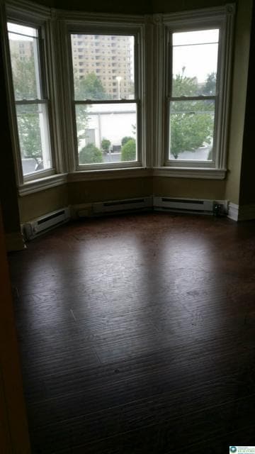 Building Photo - 1613 W Allen St