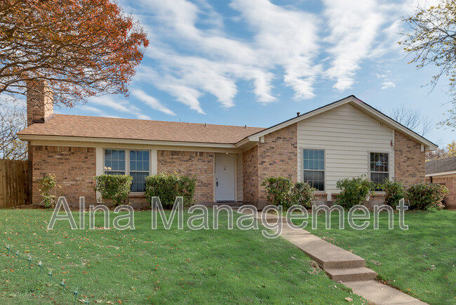 Building Photo - 4919 Willowhaven Cir