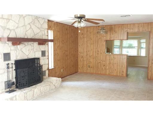 Building Photo - 1406 Double Creek Dr