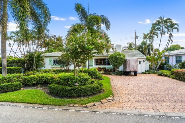 Foto del edificio - 124 Bonnie Briar Ln