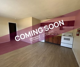 Building Photo - 2875 S 6th St