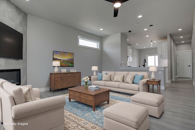 Building Photo - 734 Rio Vis Lp