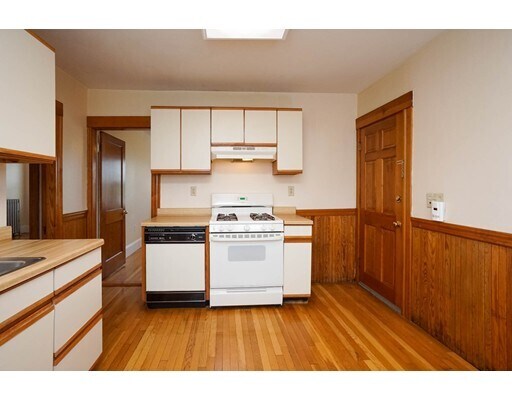 Building Photo - 96 Granite Ave
