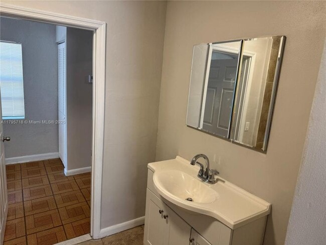 Foto del edificio - 3 bedroom in Miami FL 33127