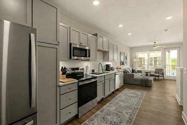 Building Photo - The Pointe at Overlook