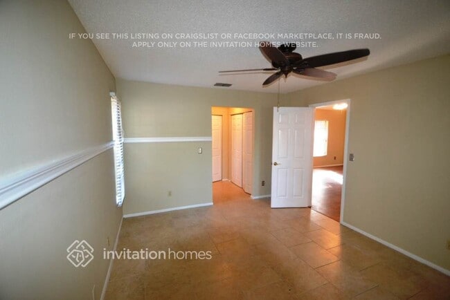 Building Photo - 462 Oak View Terrace